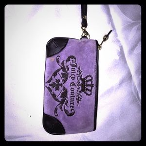 Juicy Couture wristlet